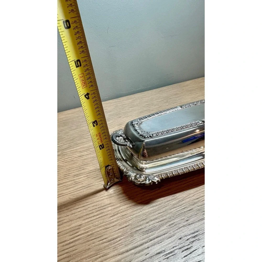 VTG Silverplated Covered Butter Dish Lidded Tray w/ Glass Insert Liner, Ornate